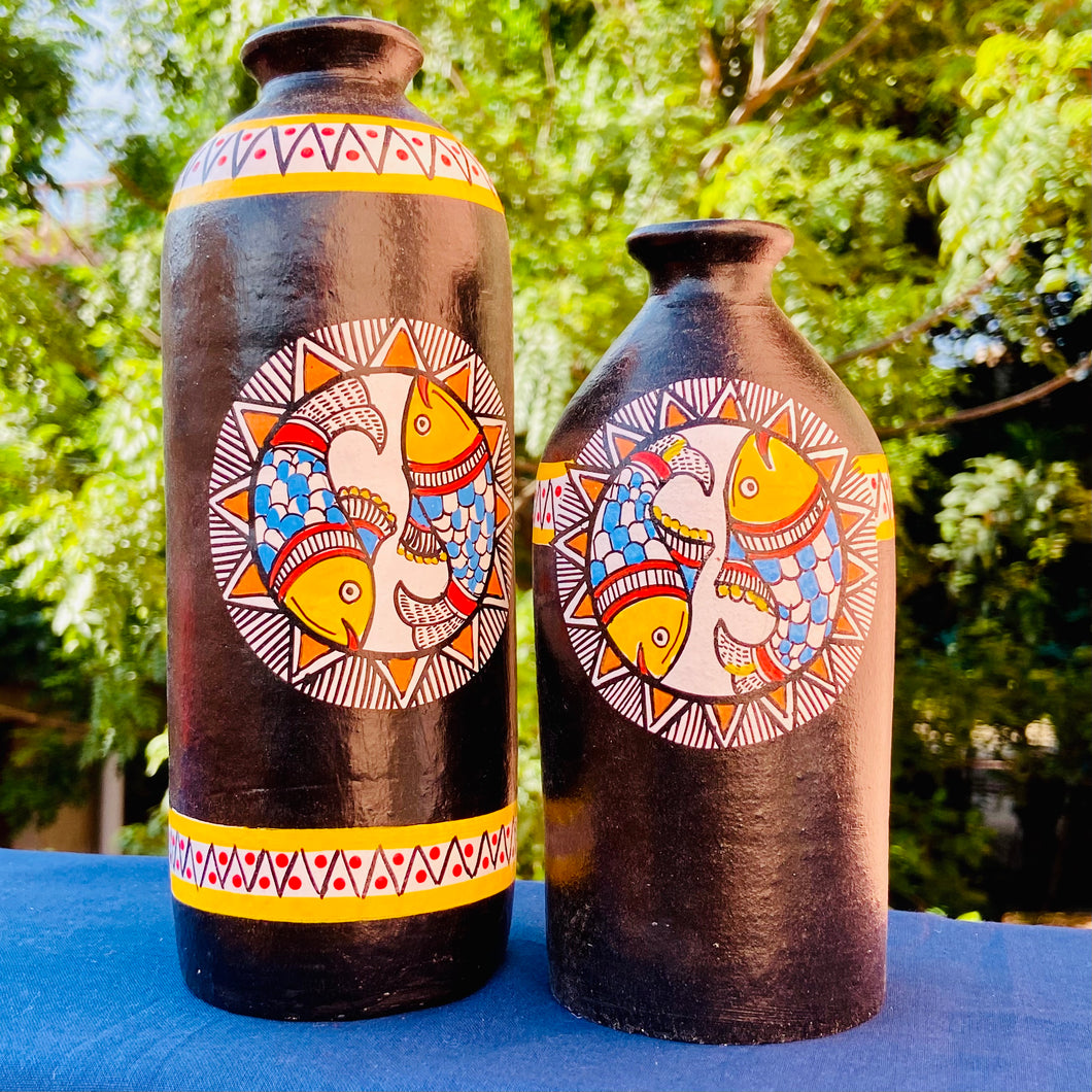 Madhubani Painted Terracotta Vase : Black(Set of 2)